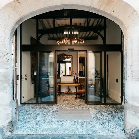 Le Clos Violette Et Le 11 D'aglae - De Charme Design De Luxe * איל-סור-לה-סורג
