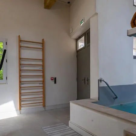 Le Clos Violette Et Le 11 D'aglae - De Charme Design De Luxe מלון דירות איל-סור-לה-סורג