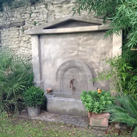 Le Clos Violette Et Le 11 D'aglae - De Charme Design De Luxe Lägenhetshotell LʼIsle-sur-la-Sorgue
